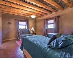 Casa/apartamento entero Adobe Home In Taos Area W/ Mtn View & Courtyard (Arroyo Seco, EE. UU.)