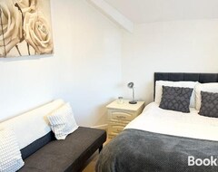 Cijela kuća/apartman Charming 3-bed Home Minutes From City Centre (Nottingham, Ujedinjeno Kraljevstvo)