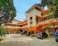 Hotel Oyo Life 91984 Taufik Kost Syariah (Prabumulih, Indonesia)
