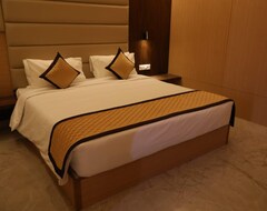 Hotel Nakshathra Royal Stay (Palani, India)