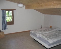 Toàn bộ căn nhà/căn hộ Holiday House Präz For 6 - 8 Persons With 4 Bedrooms - Holiday House (Praz, Thụy Sỹ)