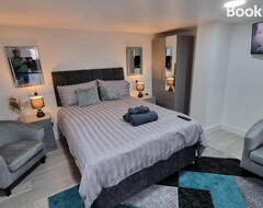 Casa/apartamento entero Comfy Studio Apartment With Wi-fi And Smart Tv (Leeds, Reino Unido)