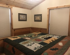 Casa/apartamento entero Crazy Horse Monument View! Log Cabin - Luxury Remodel 2019 With Rustic Appeal. (Custer, EE. UU.)