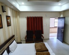 Khách sạn HOTEL MANUHAR INN (Barmer, Ấn Độ)