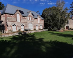 Toàn bộ căn nhà/căn hộ La Tour De Rêves, Chambre Dhôtes (Beaumont-la-Ronce, Pháp)