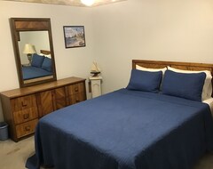Toàn bộ căn nhà/căn hộ Beautiful Five Bedroom Home With A Grand View Of Lake Newly Listed (Jay, Hoa Kỳ)