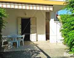 Casa/apartamento entero Villetta "L'angolo di via delle Mimose" (Gallipoli, Italia)