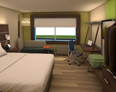 Hotelli Holiday Inn Express & Suites Commerce (Commerce, Amerikan Yhdysvallat)