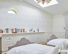 Bed & Breakfast Chateau de Clotte & Suites (Castillon-la-Bataille, Francuska)