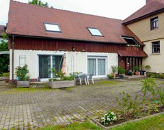 Toàn bộ căn nhà/căn hộ Vacation Home Schmetterlingsgarten In Hüfingen - 6 Persons, 2 Bedrooms (Hüfingen, Đức)