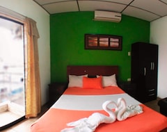 Hotelli Journeys (Iquitos, Peru)