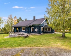 Entire House / Apartment Vacation Home Hämyrinne In Mikkeli - 12 Persons, 4 Bedrooms (Mikkeli, Finland)