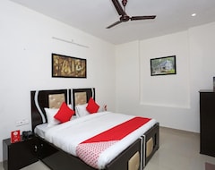 Hotel OYO 17443 Tirupati Residency (Meerut, India)