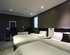 Hotel Shintra Tourist (Seoul, South Korea)