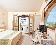 Hotel Baia Del Porto (Budoni, İtalya)