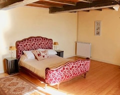Cijela kuća/apartman Heated, private pool, free Wi-Fi & UK TV, spacious accommodation for 8 people (Boutenac-Touvent, Francuska)