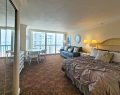 Hele huset/lejligheden Affordable/clean/attractive-11th Floor Suite At Oceanfront Daytona Bch Resort! Pools, Free Hbo/wifi! (Daytona Beach Shores, USA)