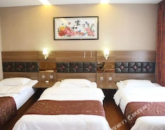 Khách sạn Deli Business (Baicheng, Trung Quốc)