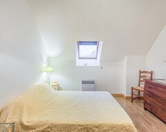 Cijela kuća/apartman 3 Bedroom Accommodation In Uzech-les-houilles (Vaillac, Francuska)