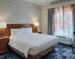Hotelli Fairfield Inn & Suites by Marriott Columbus Airport (Columbus, Amerikan Yhdysvallat)