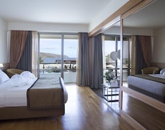 Hotel Thalassa Beach Resort & Spa - Adults Only (Agia Marina, Griechenland)
