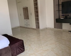 Toàn bộ căn nhà/căn hộ Luxury 4-bedroom Duplex In Lekki Lagos - Your Perfect Getaway 23 Honourable Noheem Adams Crescent Lagos La 105102 Nga 3.52916 6.441797 Private Vacatio (Münsingen, Đức)