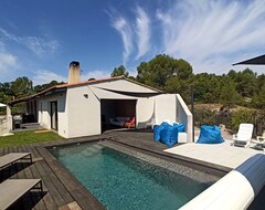 Toàn bộ căn nhà/căn hộ 220M2 Villa With Pool, Facing South, Relaxation Assured! (Saint-Jean-de-Cuculles, Pháp)