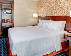 Otel Fairfield Inn & Suites By Marriott Cape Cod Hyannis (Hyannis, ABD)