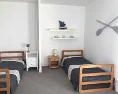 Koko talo/asunto Modern Villa 6/8 Persons, Sea View (Plozévet, Ranska)