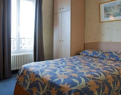 Hotel Transcontinental (Paris, Fransa)