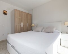 Toàn bộ căn nhà/căn hộ Fantastic Beachfront Apartment With Pool - Uhc Arco Del Sol 210 (Vandellós, Tây Ban Nha)