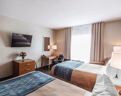 Hotel Comfort Inn & Suites (Bonnyville, Canadá)