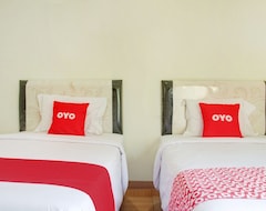 Hotel Oyo 3734 Ramboe Ranca Syariah (South Tangerang, Indonesia)