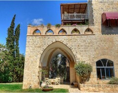 Khách sạn The Castle (Kerem Maharal, Israel)