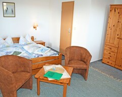 Khách sạn 07 Double Room - Deb 006 Pension Seeperle (Sellin, Đức)