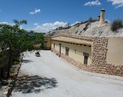 Toàn bộ căn nhà/căn hộ El Monterón Cave (casa Mari Apartment) With Capacity For 6 People (Cúllar, Tây Ban Nha)