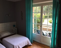 Toàn bộ căn nhà/căn hộ Grande Maison Pour Vacances Et We 2020 Pres De St Malo (Miniac-Morvan, Pháp)