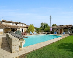 Toàn bộ căn nhà/căn hộ Rustic House With Private Pool (Saint-Sylvestre-sur-Lot, Pháp)