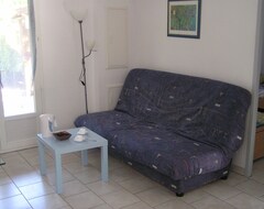 Cijela kuća/apartman Gites des Campanes (Saint-Alban-Auriolles, Francuska)