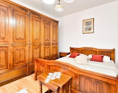 Toàn bộ căn nhà/căn hộ 4 Bedroom Accommodation In Krasic (Ozalj, Croatia)