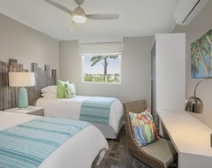 Khách sạn Sea Breeze Beach House By Ocean Hotels - All Inclusive (Maxwell, Barbados)