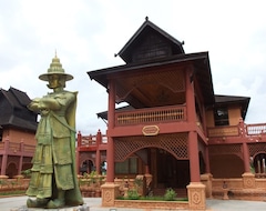 KMA Kaytumadi Hotel (Toungoo, Burma)