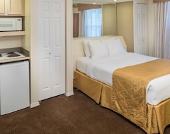 Khách sạn The Suites at Fall Creek (Branson, Hoa Kỳ)