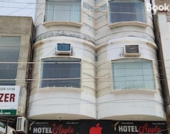 Oyo 91330 Hotel Apple (Mansa, Indija)