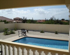 Hotelli Aruba Happy Rentals (Palm Beach, Aruba)