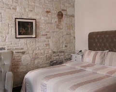 Khách sạn Griffon Hotel (Foca, Thổ Nhĩ Kỳ)