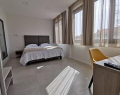 Pensión Luxury Rooms Pino (Krilo, Croacia)