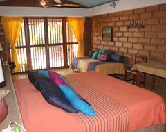 Toàn bộ căn nhà/căn hộ Ocean Lover&apos;s Paradise - Balcony Room (Petatlan, Mexico)