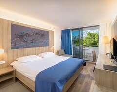 Hotel Medora Auri Family Beach Resort (Podgora, Hrvaška)