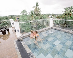 Khách sạn Emerald Bay Resort Mirissa (Mirissa, Sri Lanka)